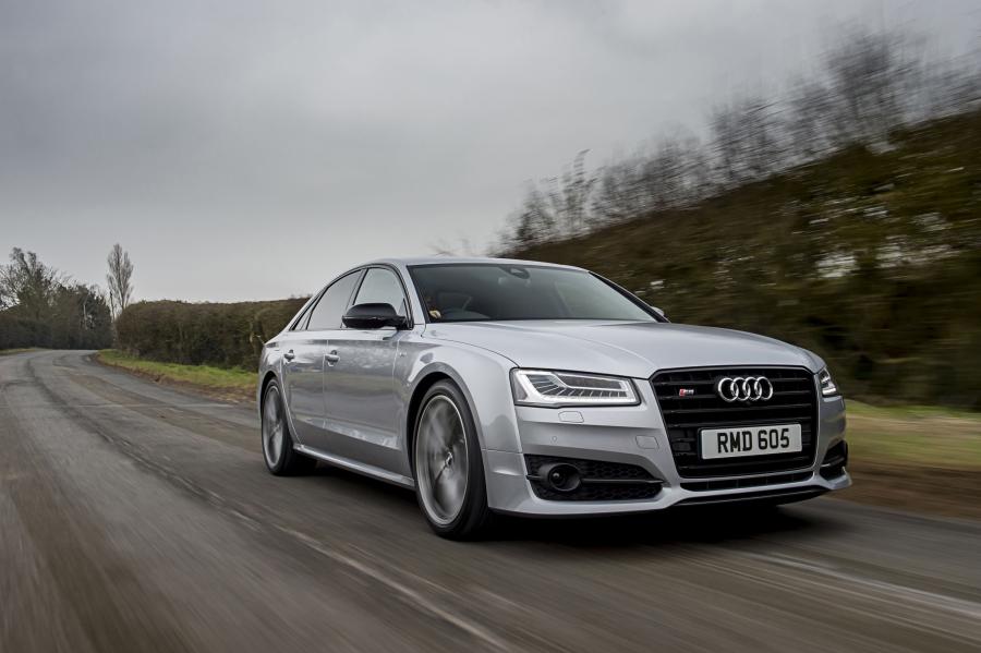  Audi S8 Plus (D4) 2016 года  (UK) (фото 1 из 8)